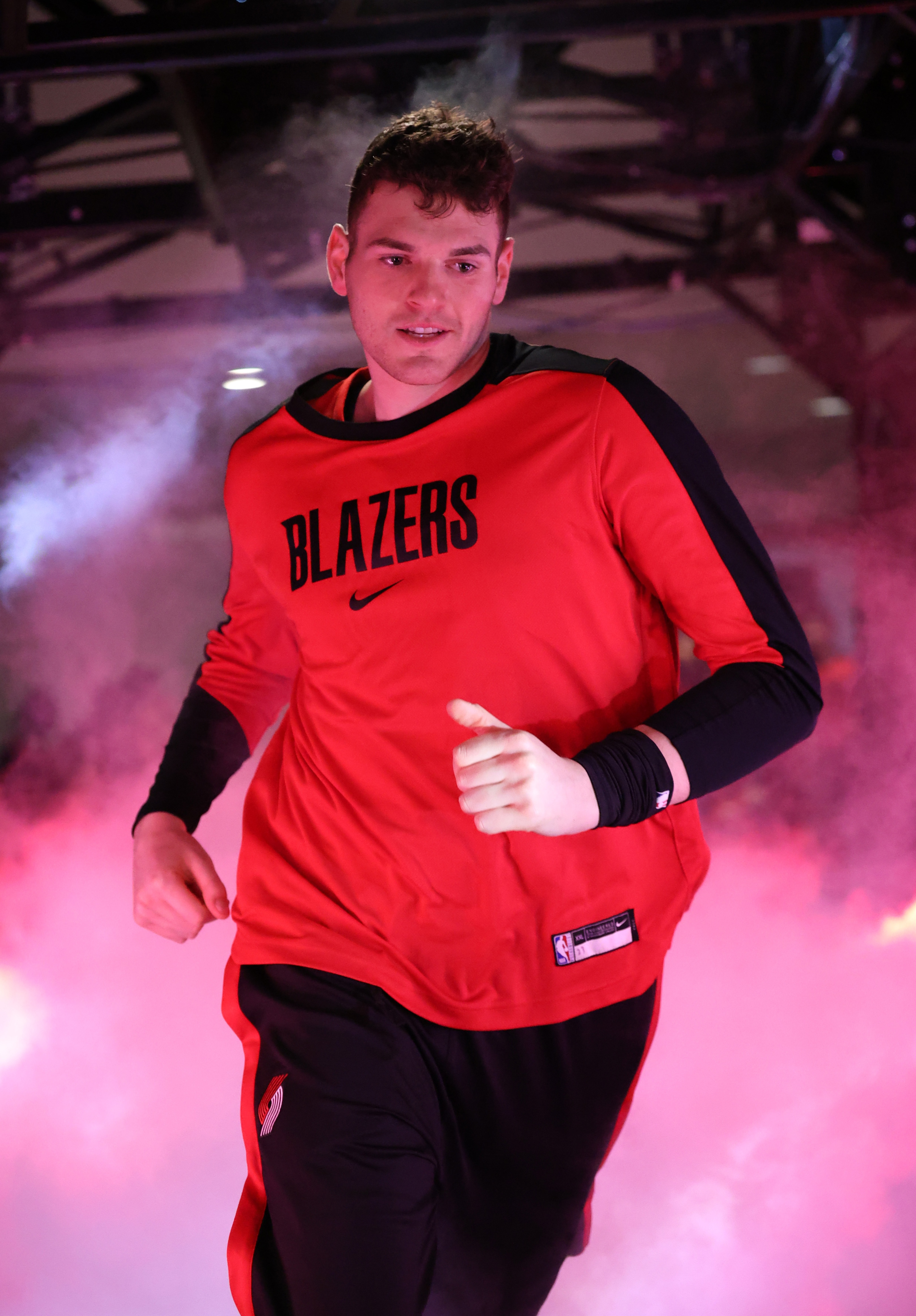 凯发K8手机端、APP下载、流畅界面、智能推荐、高效操作-拓记：克林根仍是中锋位置的最优选 罗威伤多&amp;杨瀚森的篮板待考验