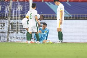 凯发K8手机端、APP下载、流畅界面、智能推荐、高效操作-战术问题？国安门将连续两轮传球失误，造成韩佳奇重伤、侯森失球